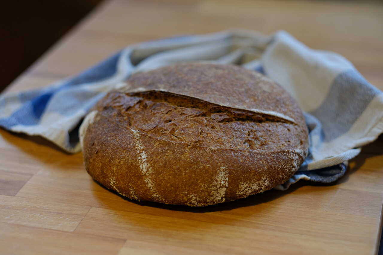 Weizenvollkornbrot mit Roggen | Vollkornsaskia